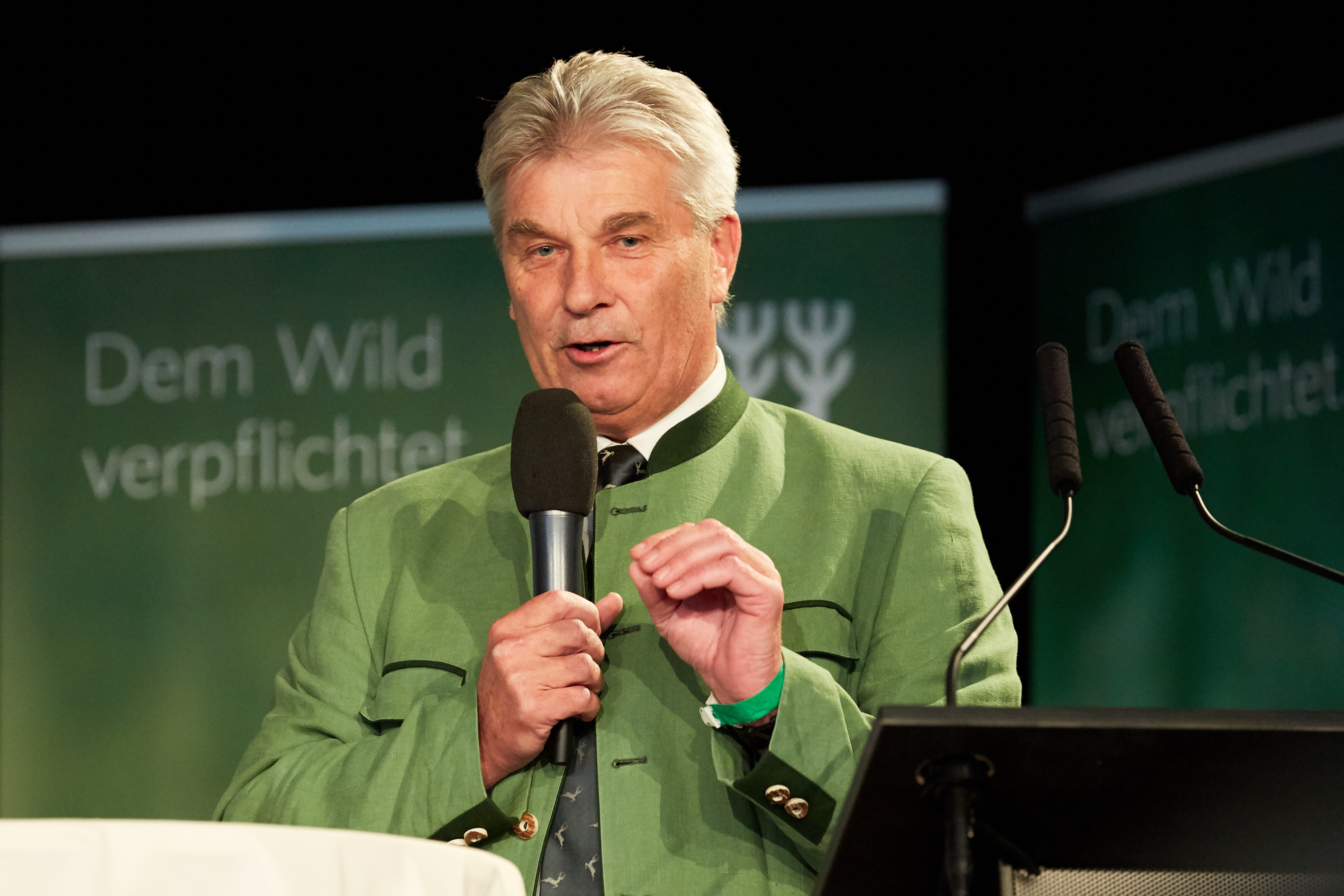 Johann Blaimauer beim Niederwildgipfel des NÖ Jagdverbandes